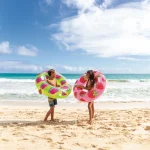 Colac gonflabil cu mânere Tropical Fruit, 107 cm, max. 80 kg, 3 culori, 9+ ani, Intex (56261) - imagine 2