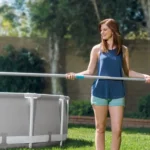 Set de curățare piscină până la 488 cm, plasă, perie și duză de aspirare cu sac colector, Intex (29056) - imagine 6