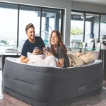 Pat gonflabil Queen Comfort-Plush cu pompă încorporată, 152×203×56 cm, max. 272 kg, Intex (64418) - imagine 3